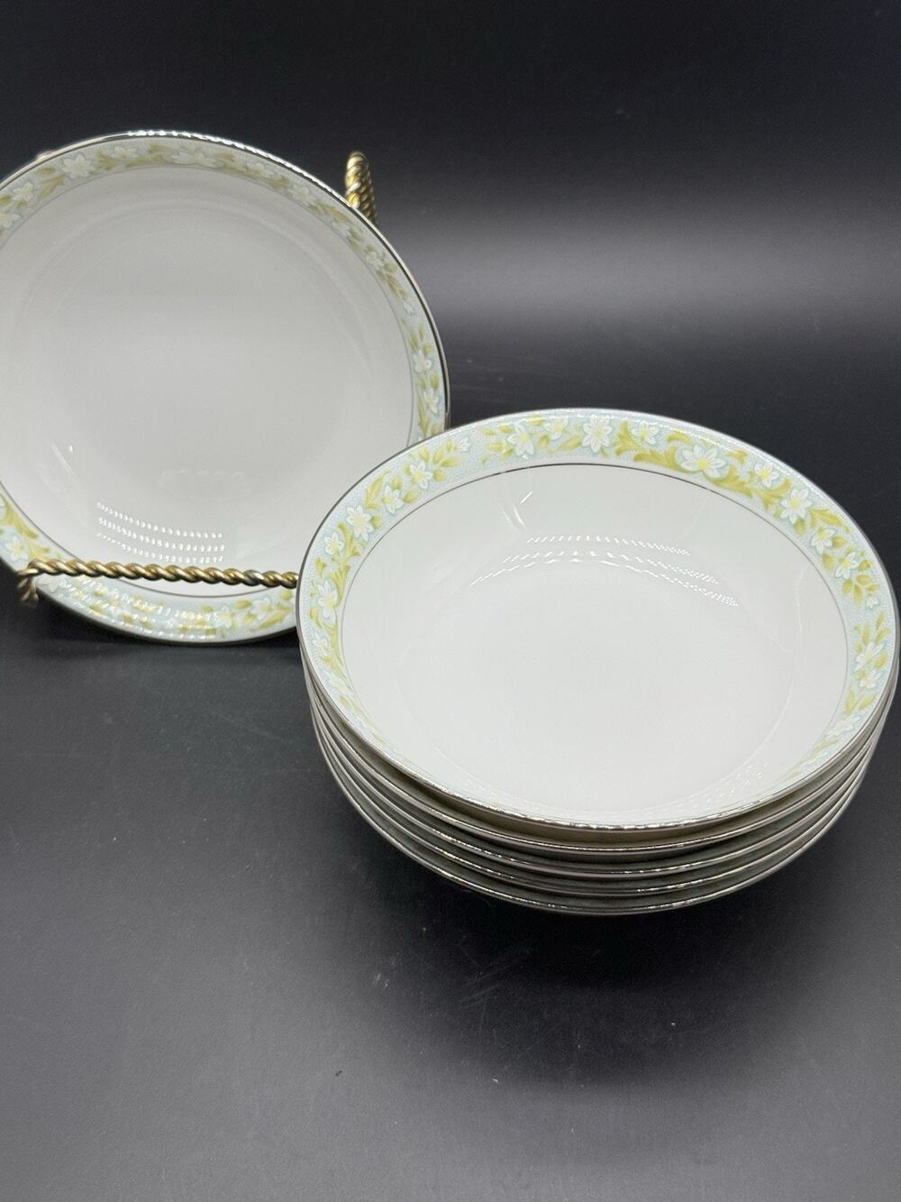 Sango Japan 6277 DAISY CHAIN 5 1/2" Dessert/Berry/Sauce Bowls - Set of 6